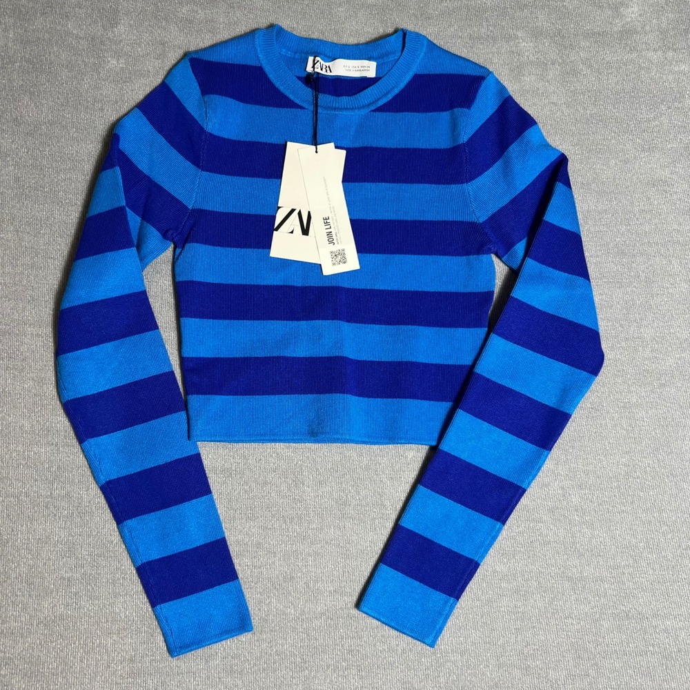 Zara Blue Striped Cropped Knit Top Long Sleeve Ribbed Sweater Small 3519/102/400